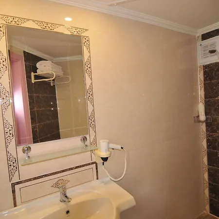 Hotel Siesta 2*