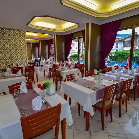 Siesta Hotel 2*