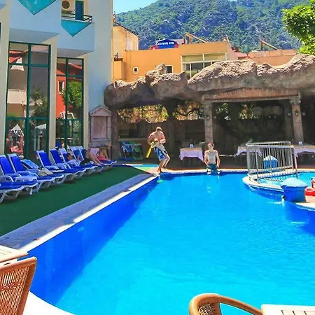 Siesta Hotel 2*