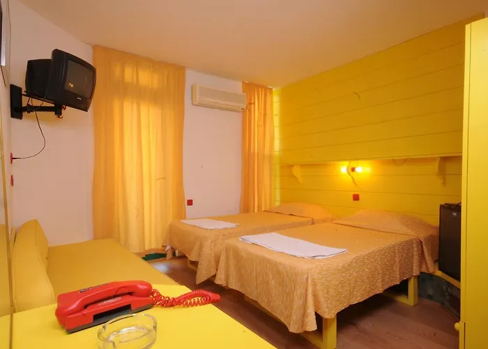 Hotel Siesta 2*
